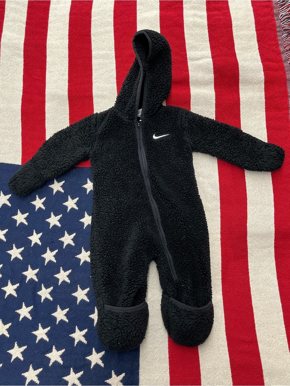 Nike Kids Black Sherpa One-Piece Hooded Coverall Size 6 Months